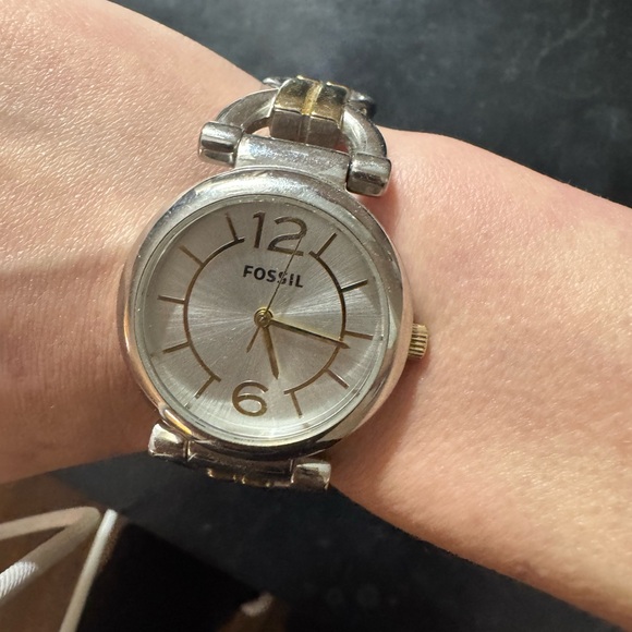 Fossil Silver and Gold Watch Equestrian Classic - Picture 5 of 7